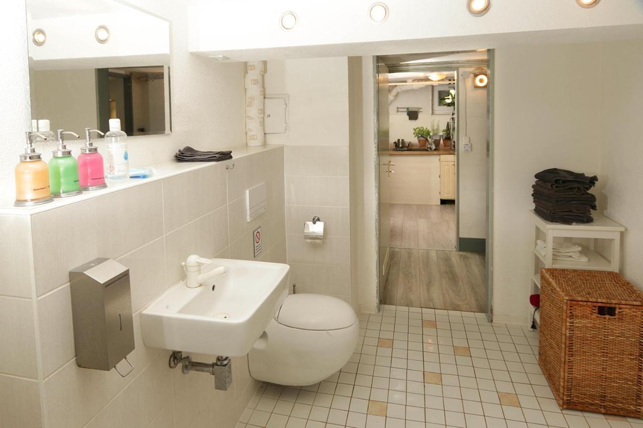 Cozy Souterrain-Half-Basement-Apartment Included 2 Bicycles Berlin Exterior photo